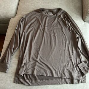 Abercrombie super soft long sleeve tee!